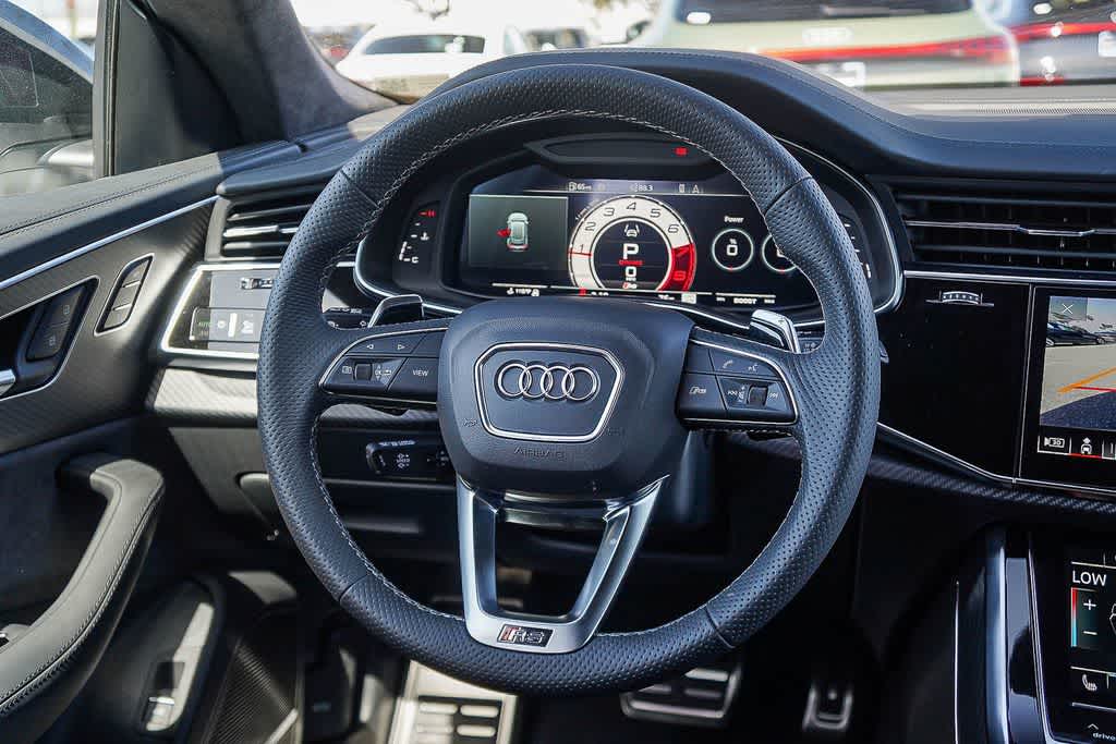 Thumbnail: 2026 Audi RS Q8 - 15