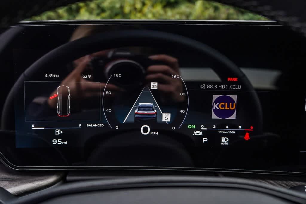 Thumbnail: 2025 Audi Q5 - 26