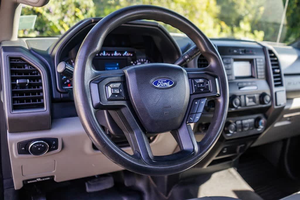 2020 Ford Econoline E-250 15
