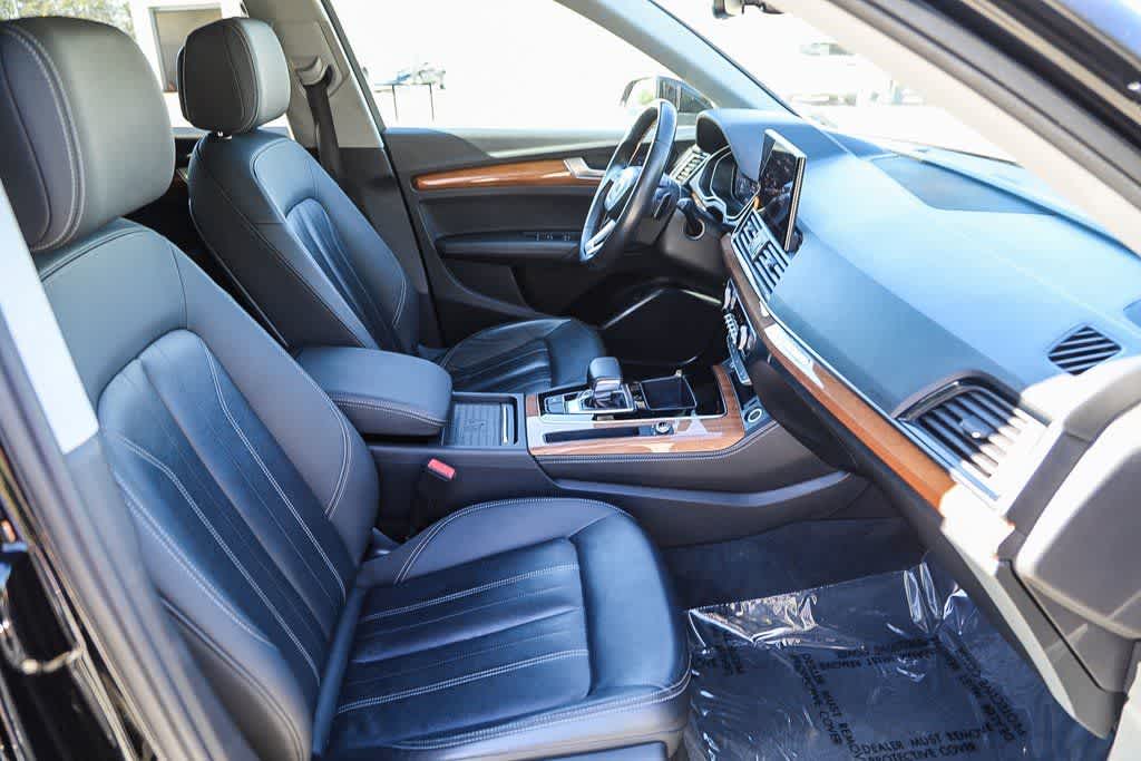 Thumbnail: 2021 Audi Q5 - 15