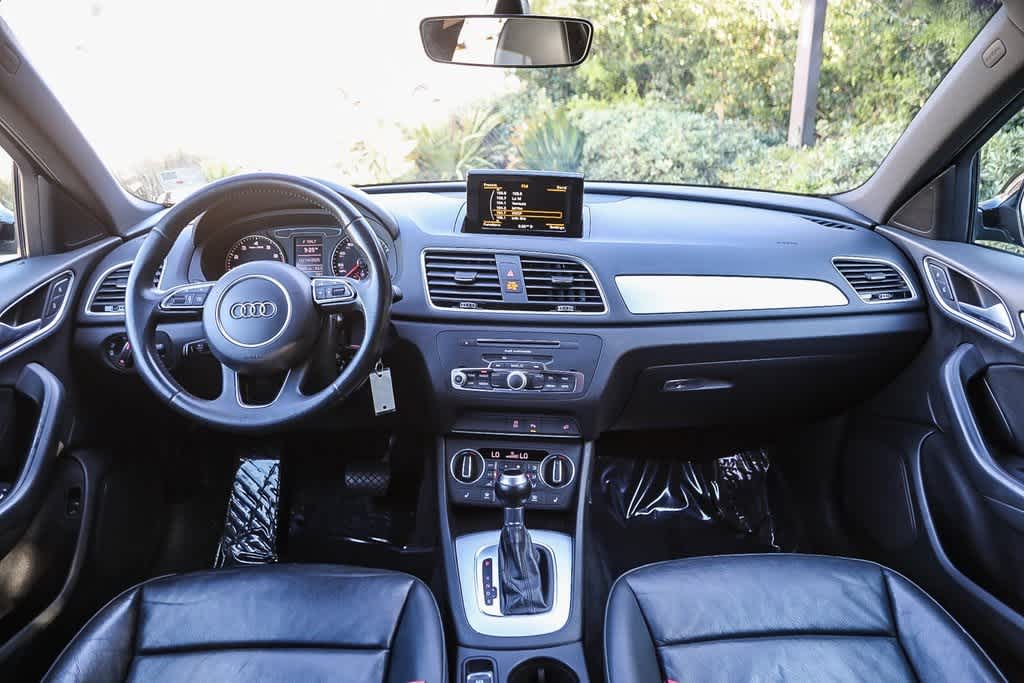 Thumbnail: 2018 Audi Q3 - 10