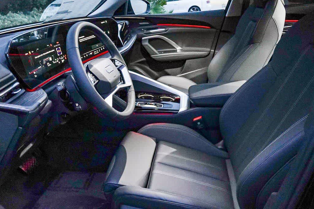 Thumbnail: 2025 Audi Q5 - 20