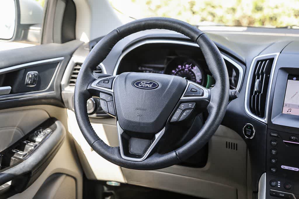 Thumbnail: 2018 Ford Edge - 13