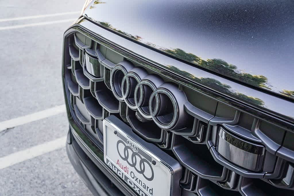 Thumbnail: 2026 Audi Q8 - 9