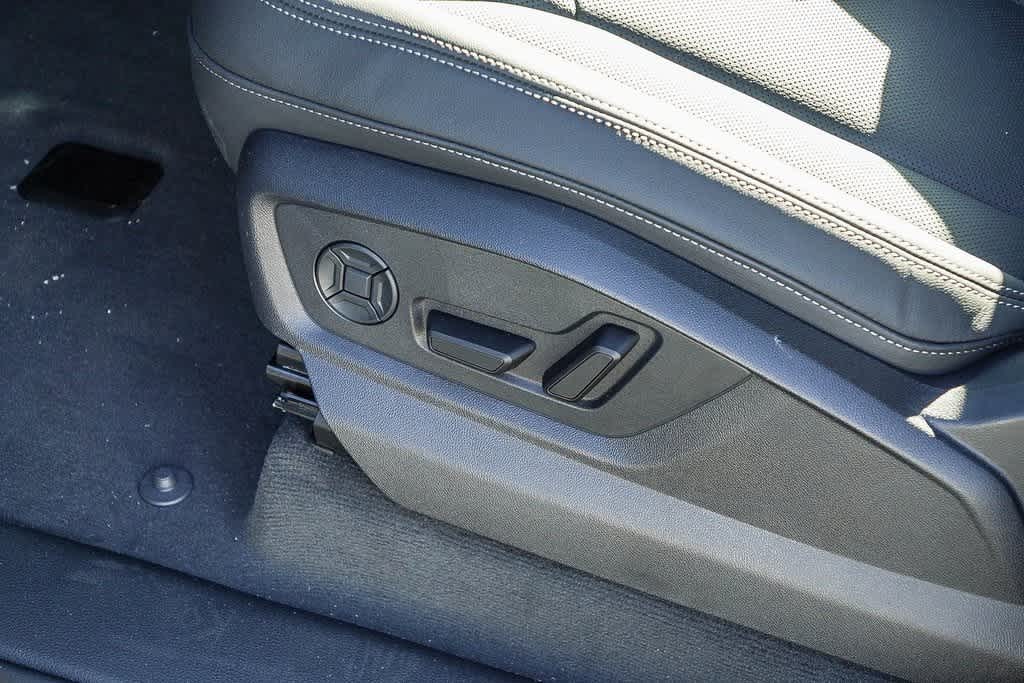 Thumbnail: 2026 Audi Q7 - 24