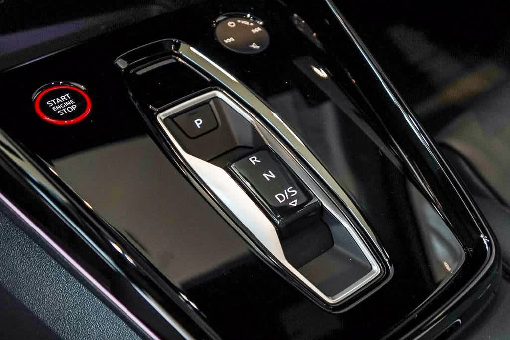 Thumbnail: 2026 Audi RS 3 - 22