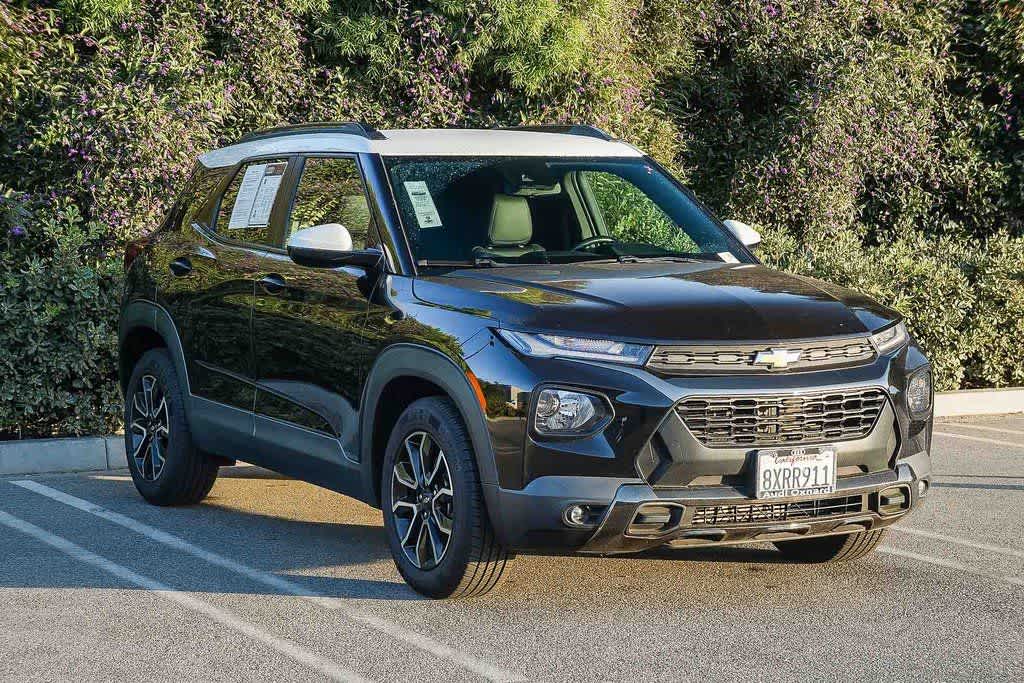 Thumbnail: 2021 Chevrolet TrailBlazer - 3