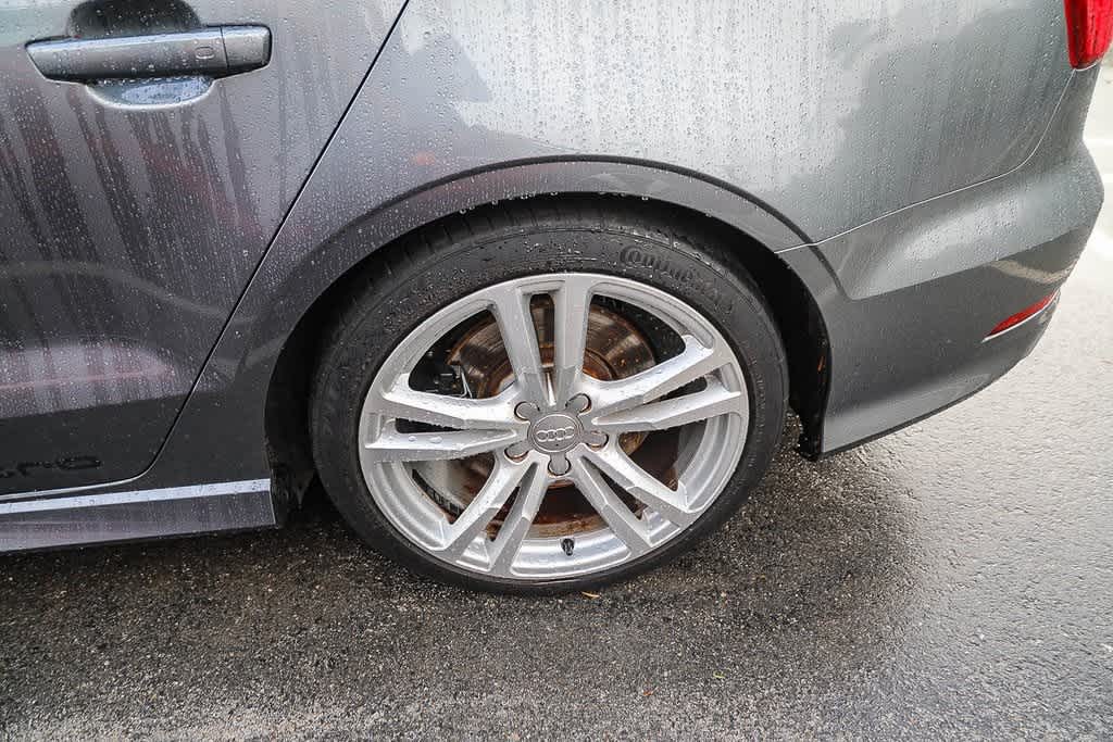 Thumbnail: 2016 Audi S3 - 9