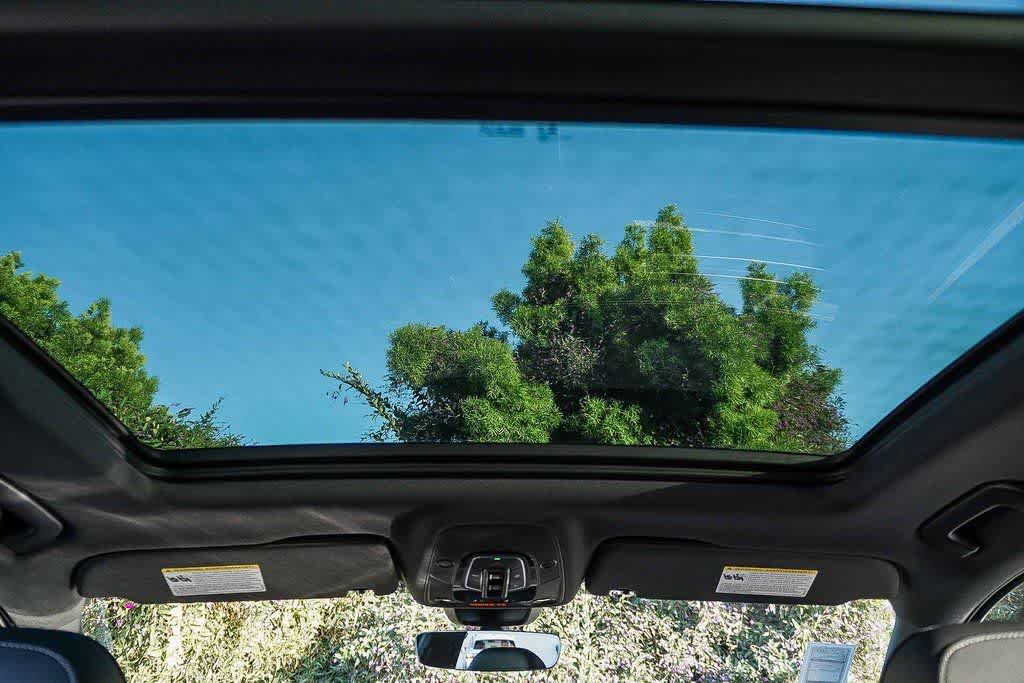 Thumbnail: 2026 Audi Q7 - 18