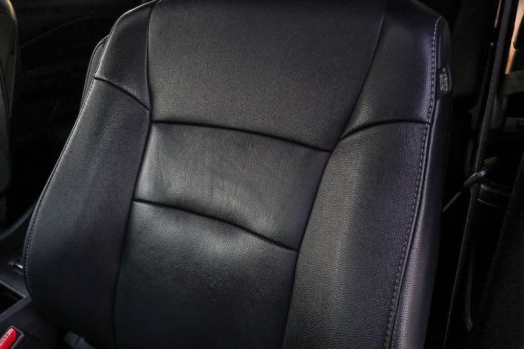 Thumbnail: 2017 Honda Pilot - 28