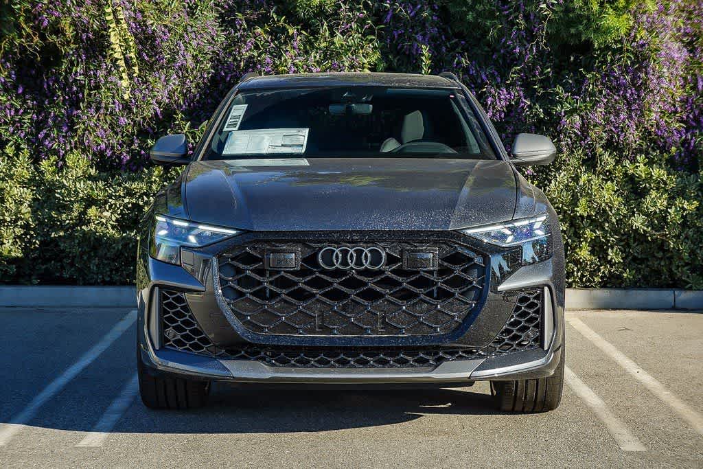 Thumbnail: 2026 Audi RS Q8 - 2