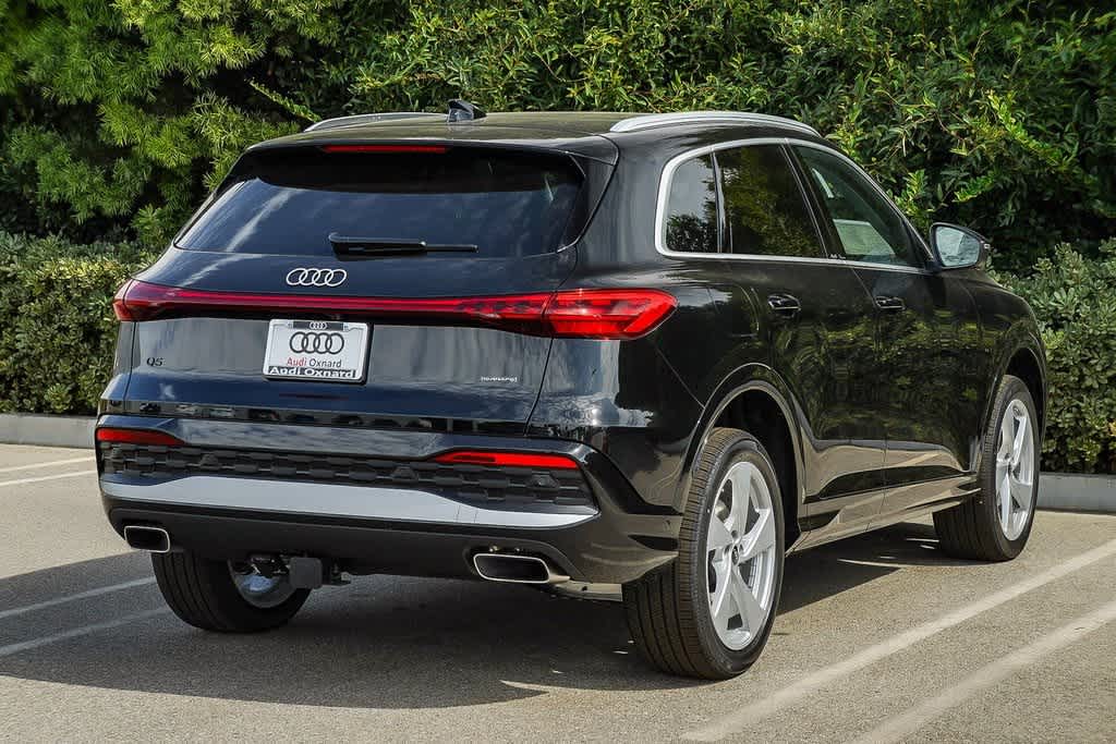 Thumbnail: 2025 Audi Q5 - 4