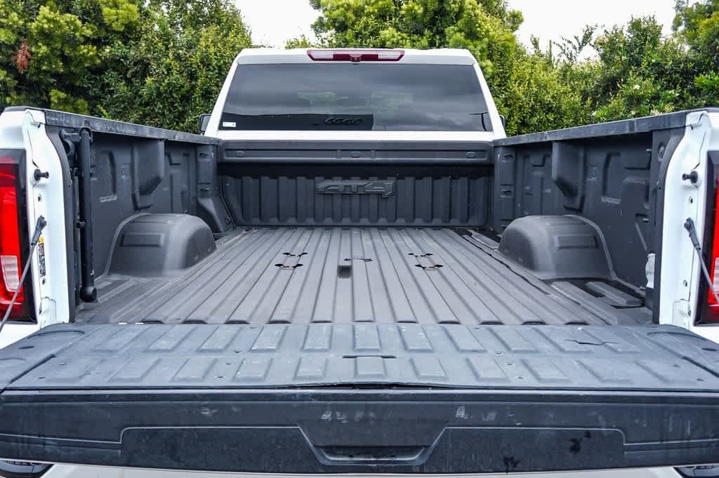 2022 GMC Sierra 2500 AT4 28