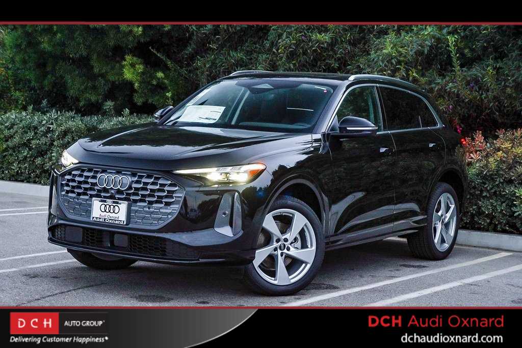 Thumbnail: 2025 Audi Q5 - 1