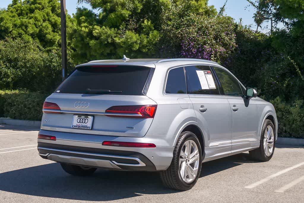 Thumbnail: 2023 Audi Q7 - 8