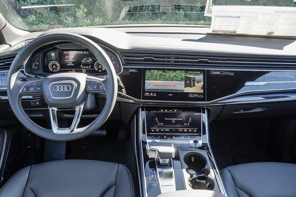 Thumbnail: 2026 Audi Q8 - 12