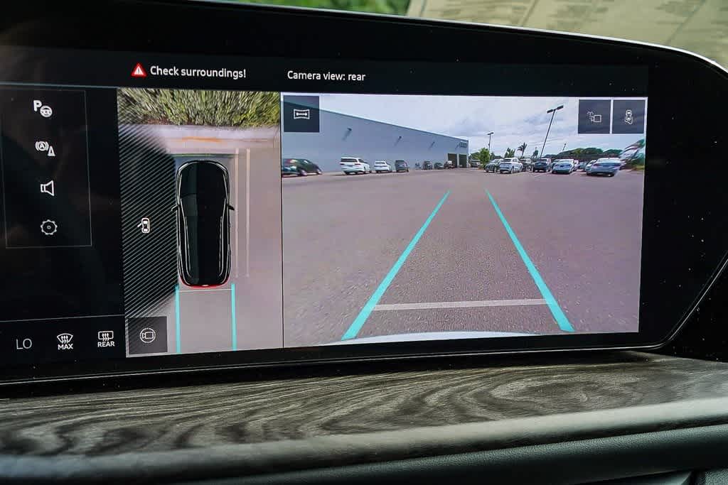 Thumbnail: 2025 Audi Q5 - 26