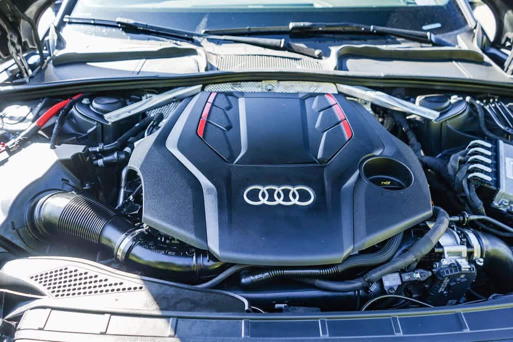Thumbnail: 2024 Audi e-tron GT - 22
