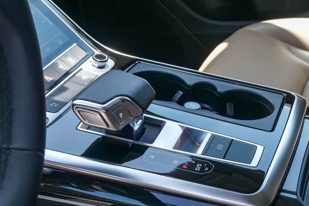 Thumbnail: 2023 Audi Q7 - 20