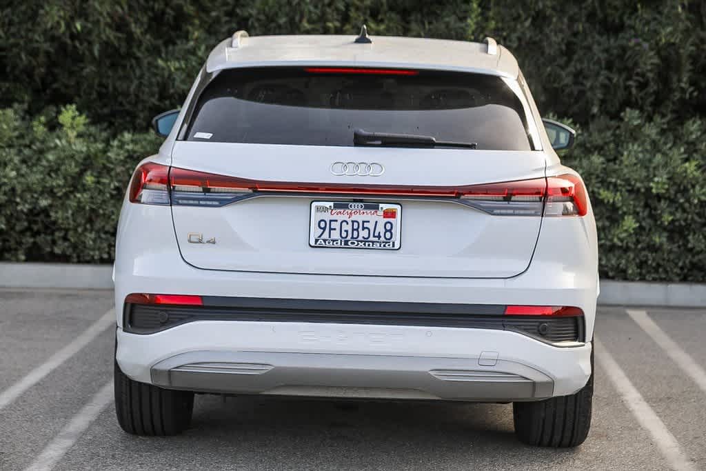 Thumbnail: 2023 Audi Q4 e-tron - 5