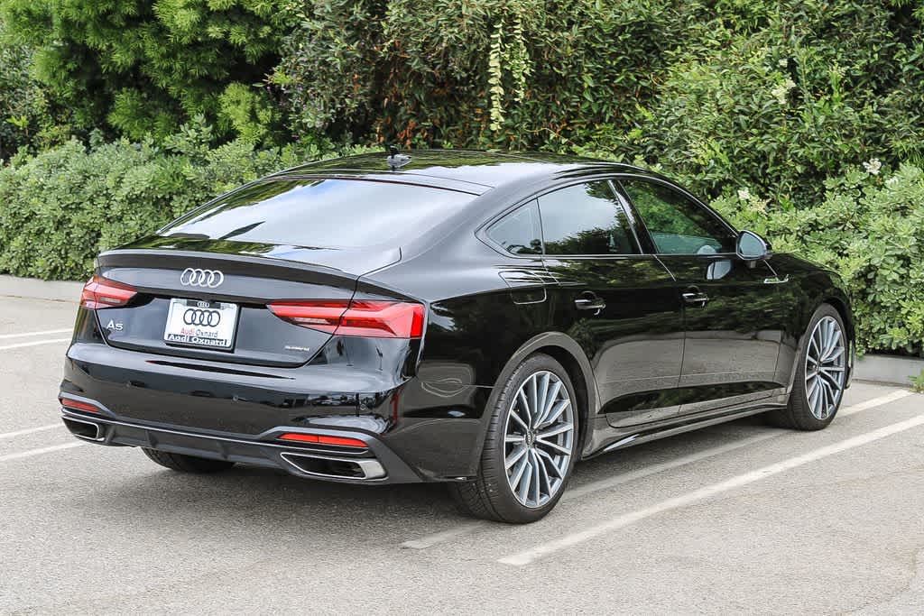 Thumbnail: 2023 Audi Q3 - 7