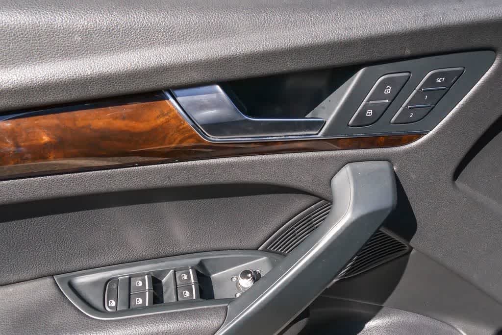 Thumbnail: 2018 Audi Q5 - 19