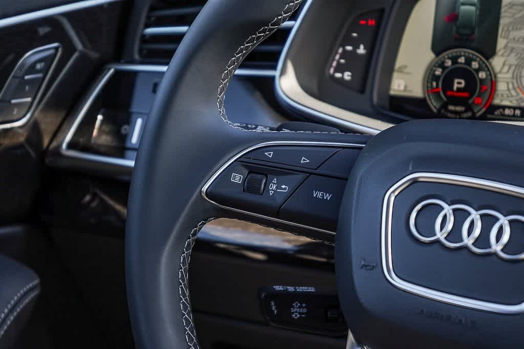 Thumbnail: 2026 Audi Q7 - 16