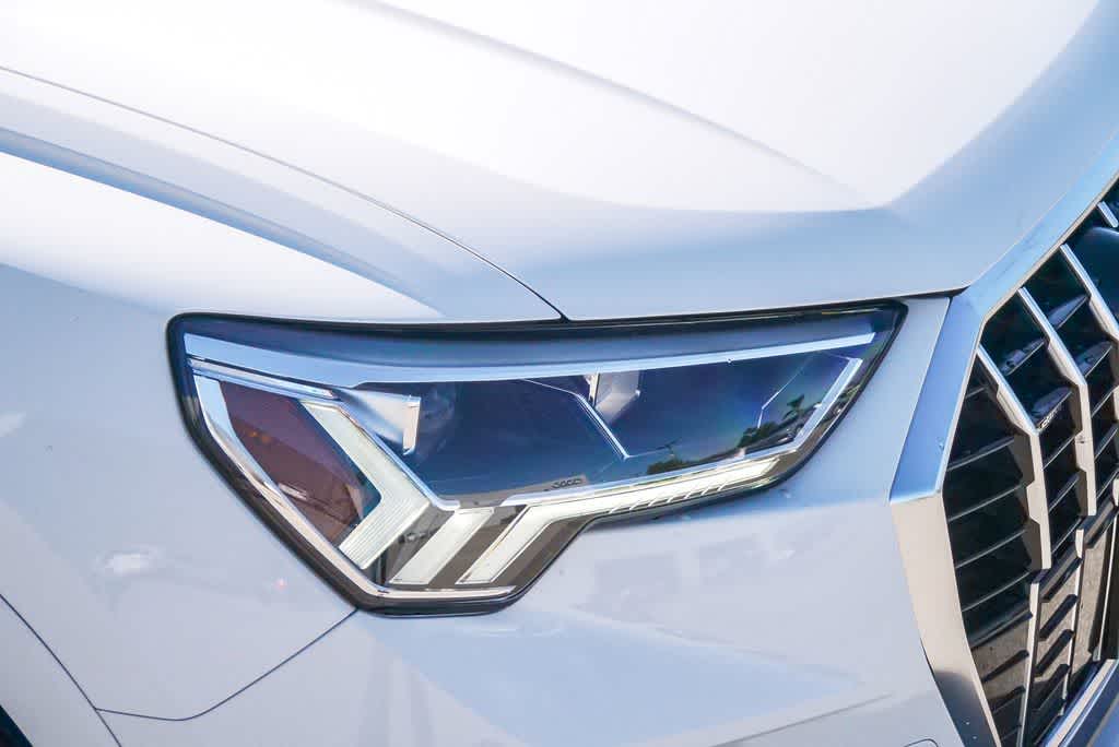 Thumbnail: 2023 Audi Q3 - 14