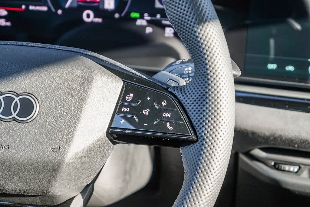 Thumbnail: 2025 Audi S5 - 17