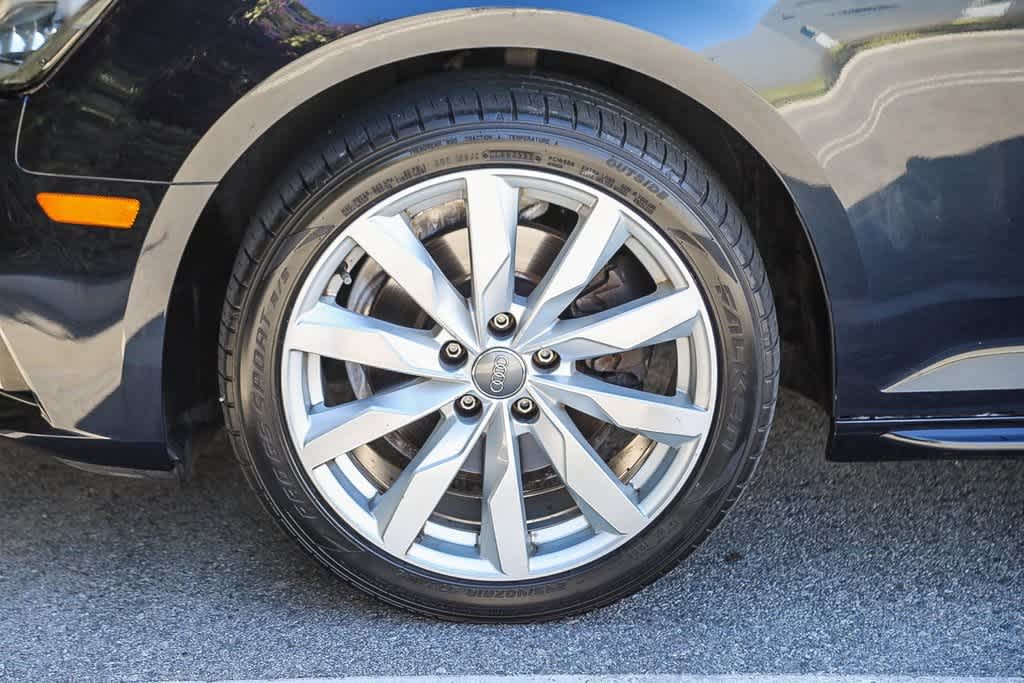 Thumbnail: 2018 Audi A4 - 9