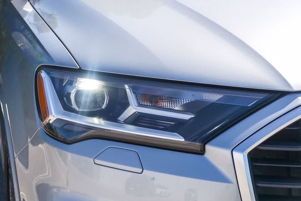 Thumbnail: 2023 Audi Q7 - 4