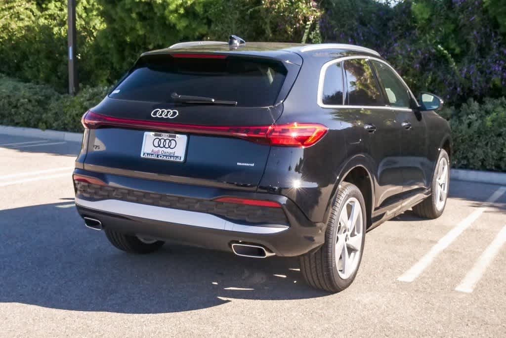 Thumbnail: 2025 Audi Q5 - 9