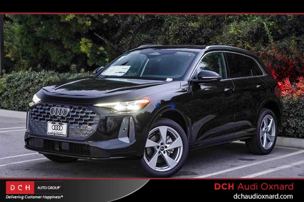 Thumbnail: 2025 Audi Q5 - 1