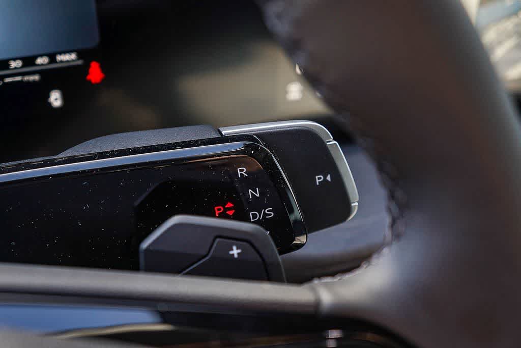 Thumbnail: 2026 Audi Q3 - 22