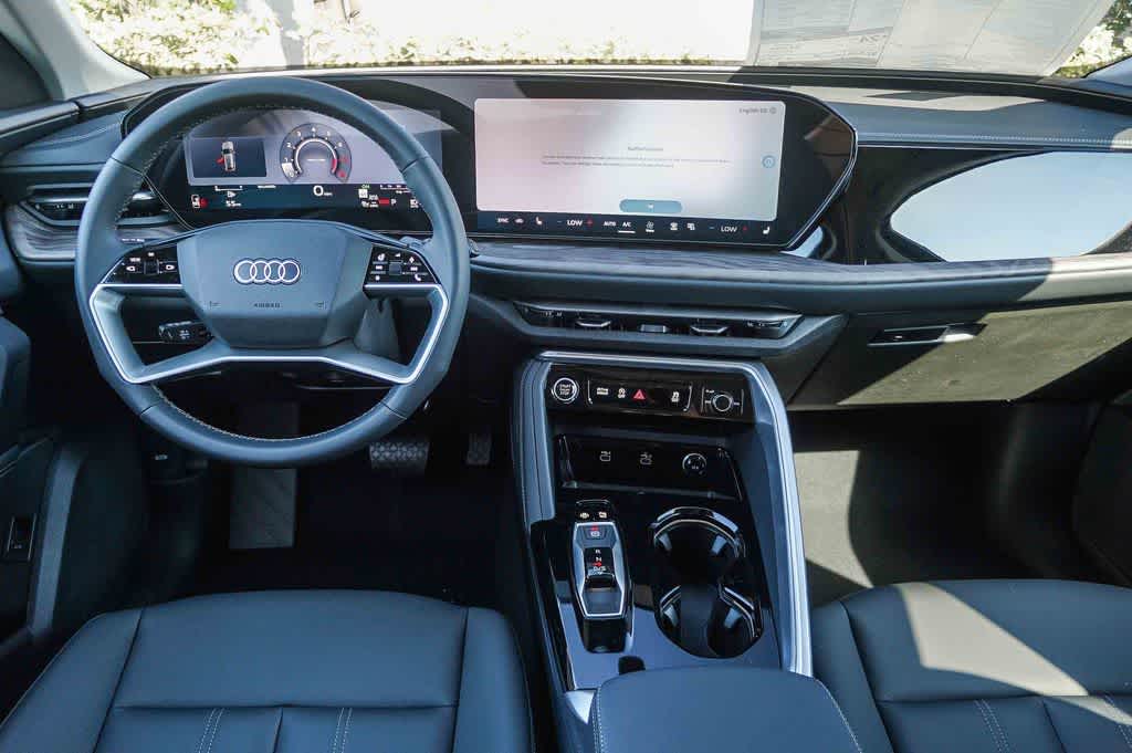 Thumbnail: 2026 Audi Q5 - 12