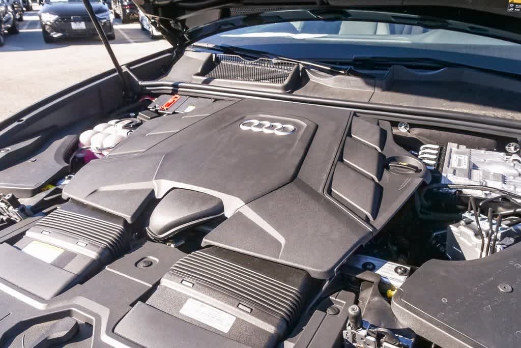 Thumbnail: 2026 Audi Q8 - 23