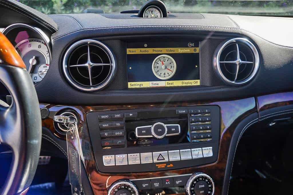 Thumbnail: 2013 Mercedes-Benz SL-Class - 13