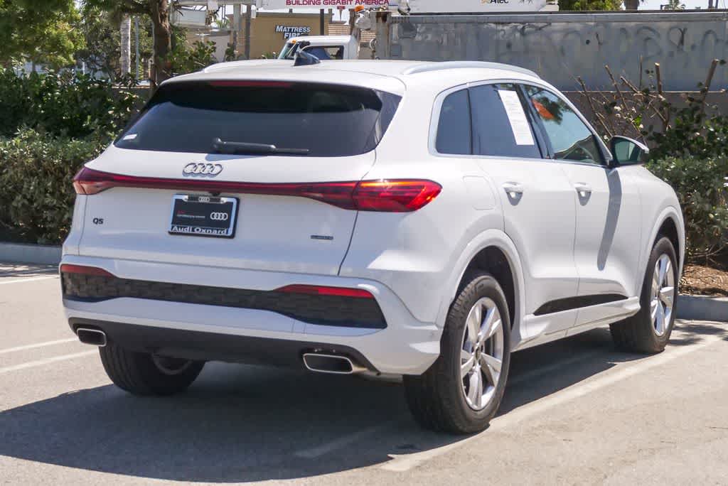 Thumbnail: 2025 Audi Q5 - 9