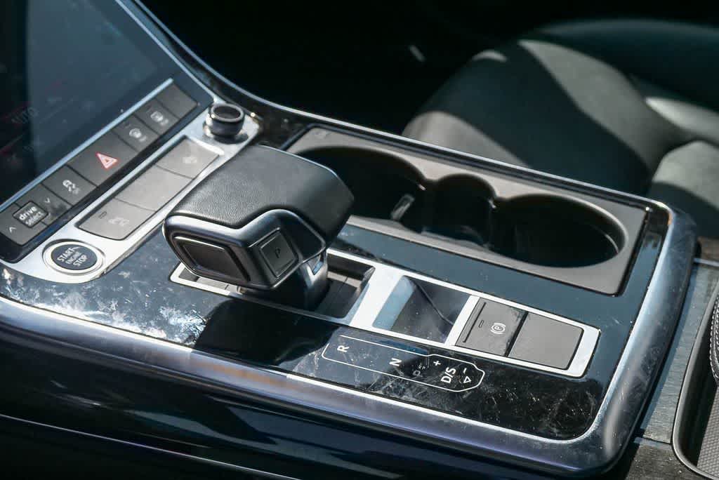 Thumbnail: 2024 Audi Q7 - 17