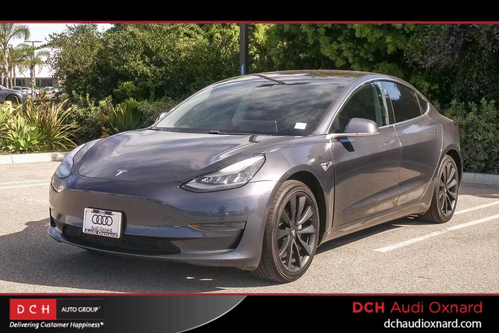 Thumbnail: 2018 Tesla Model 3 - 1
