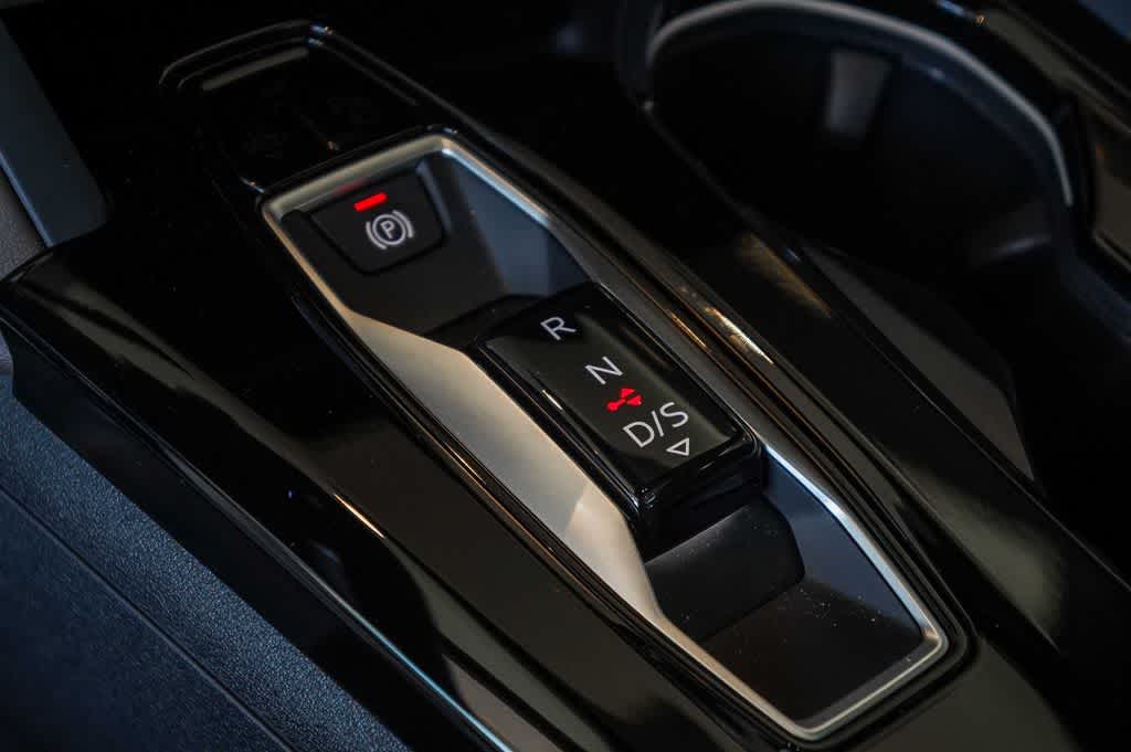 Thumbnail: 2025 Audi Q5 - 22