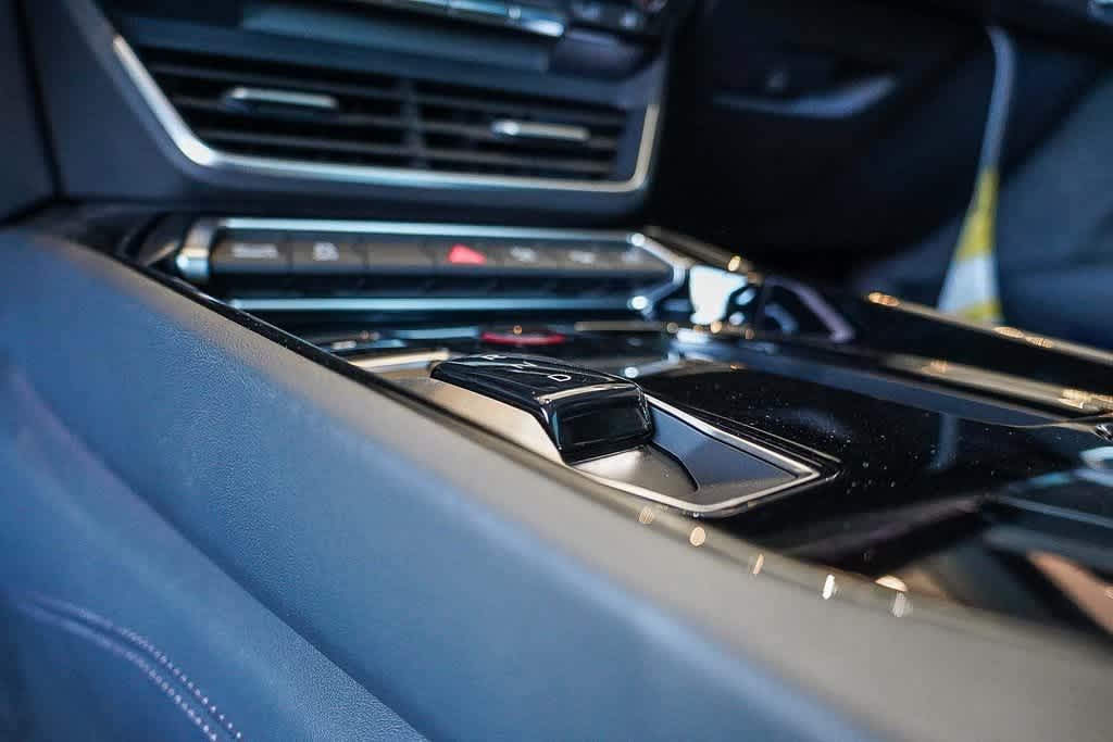 Thumbnail: 2026 Audi e-tron GT - 25