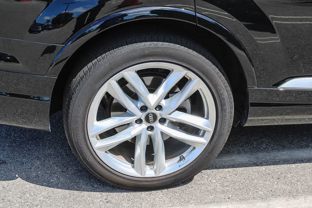 Thumbnail: 2018 Audi Q7 - 12