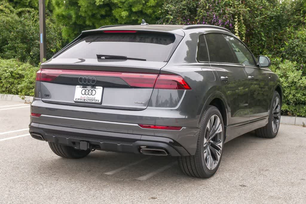 Thumbnail: 2026 Audi Q8 - 9