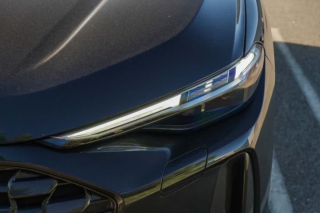 Thumbnail: 2025 Audi Q5 - 8