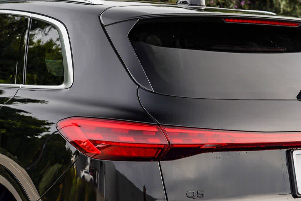 Thumbnail: 2025 Audi Q5 - 7