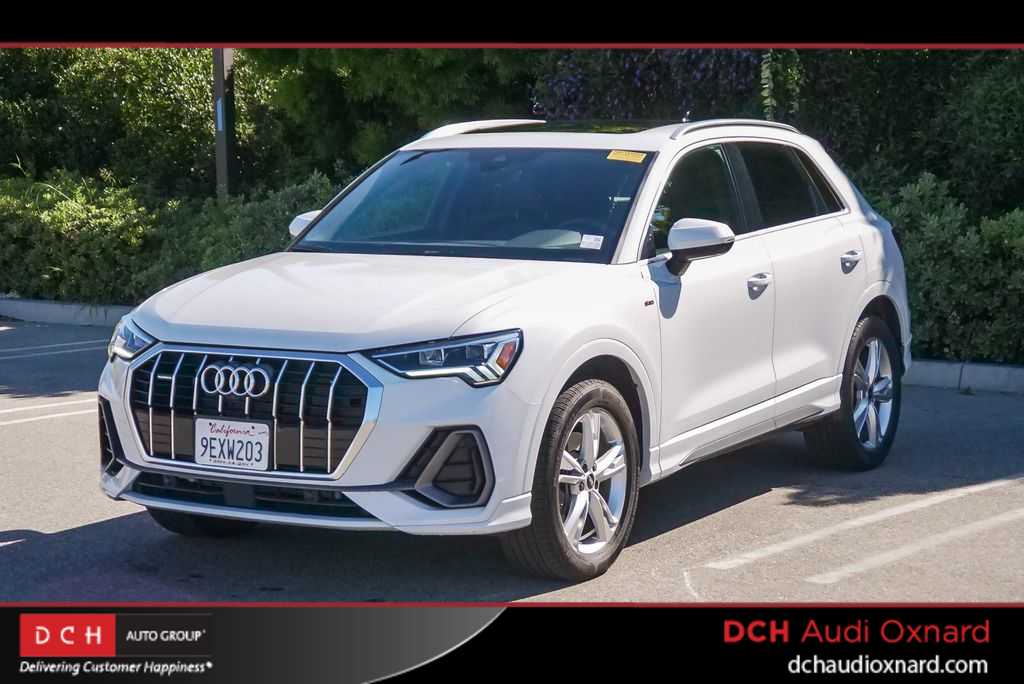 Thumbnail: 2023 Audi Q3 - 1