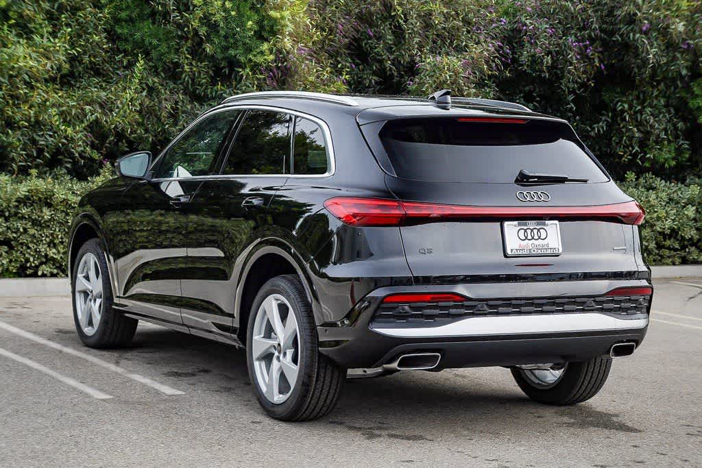 Thumbnail: 2025 Audi Q5 - 6