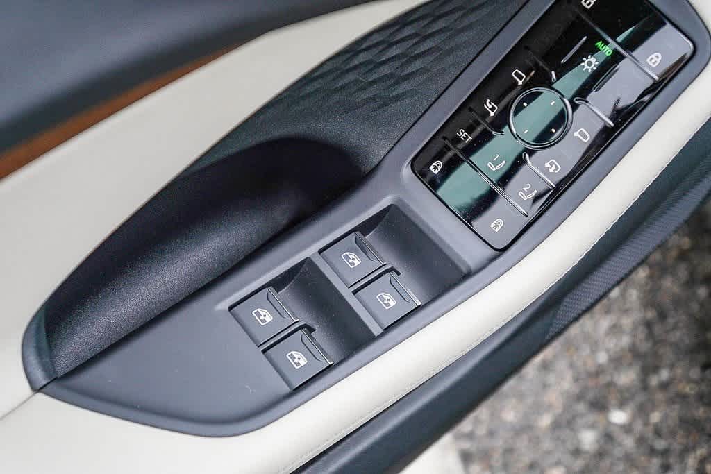 Thumbnail: 2025 Audi A5 - 23