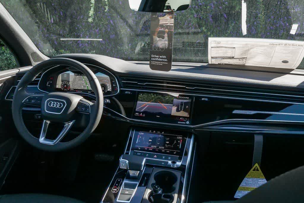 Thumbnail: 2026 Audi Q7 - 12